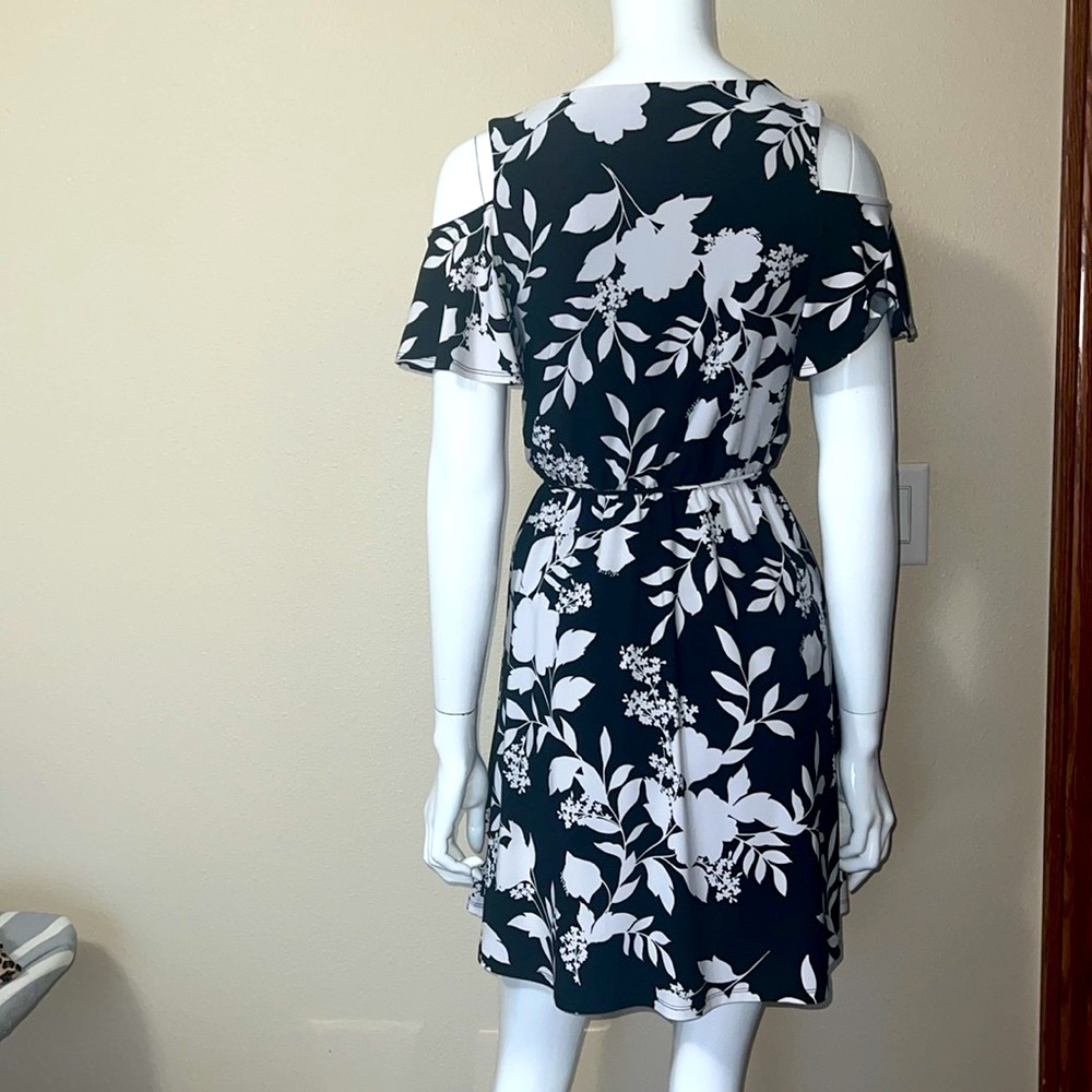Roz&Ali dress size S - Picture 3 of 4